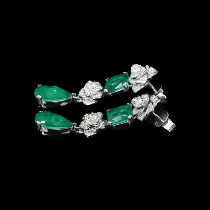 925 Silver Gold-Plated High Carbon Diamond Wood Green Long Earrings – Elegant & Nature-Inspired Design - Image 3