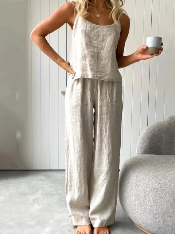Classy Sleeveless Plain Two Piece Set