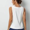 White Flower Printed Sleeveless Loose O neck Tank Top - Image 3